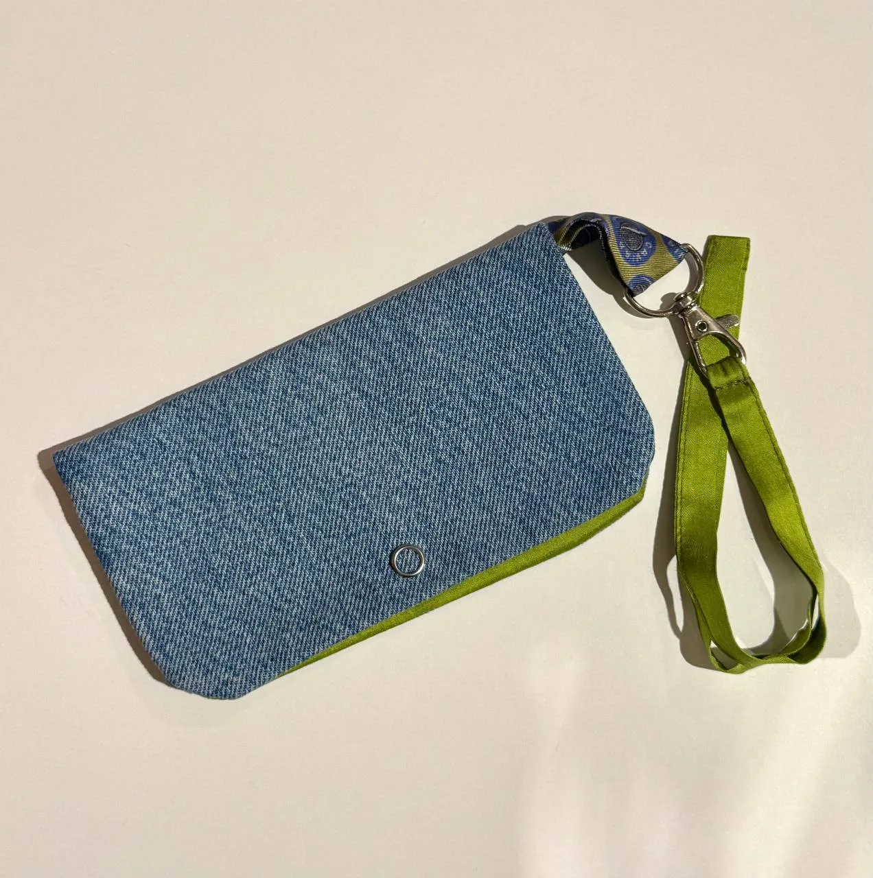 Étui pour lunettes "Ikra" vert